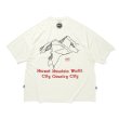 CITY COUNTRY CITY x Marmot MMWCCC everywhere T-shirt words of mountain -white