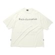 CITY COUNTRY CITY x Marmot MMWCCC everywhere T-shirt words of mountain -white