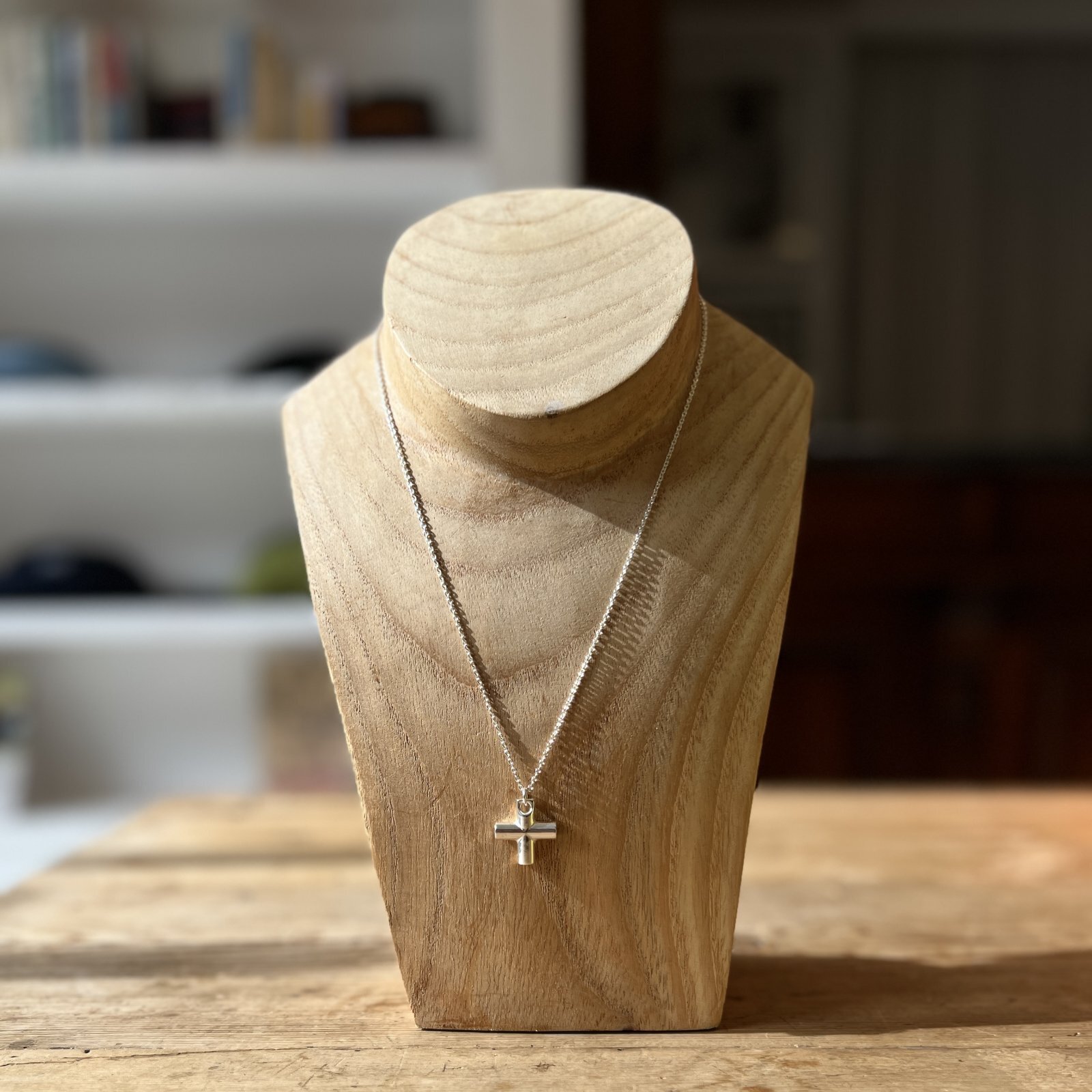 END cross head necklace